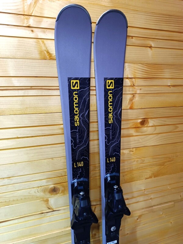 LYŽE SALOMON DISTANCE 72 140CM